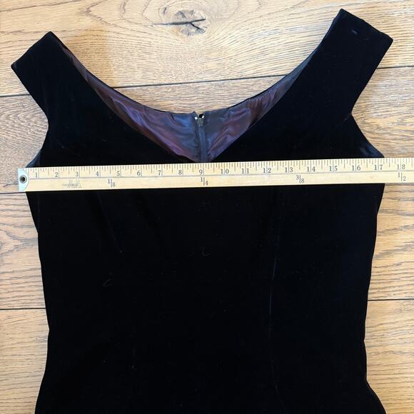 Vintage Victor Costa Black Velvet Cocktail Dress Saks Fifth Avenue Size 10 - Picture 6 of 9